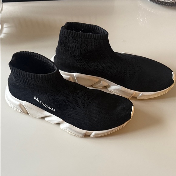 Balenciaga Black and White Knit Sneakers - Picture 1 of 3